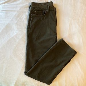 Banana Republic Traveler Pants slim fit 33x32